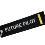 LLAVEROS BORDADOS FUTURE PILOT 1